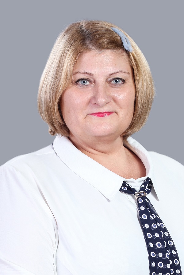 Чернодарова Елена Николаевна.