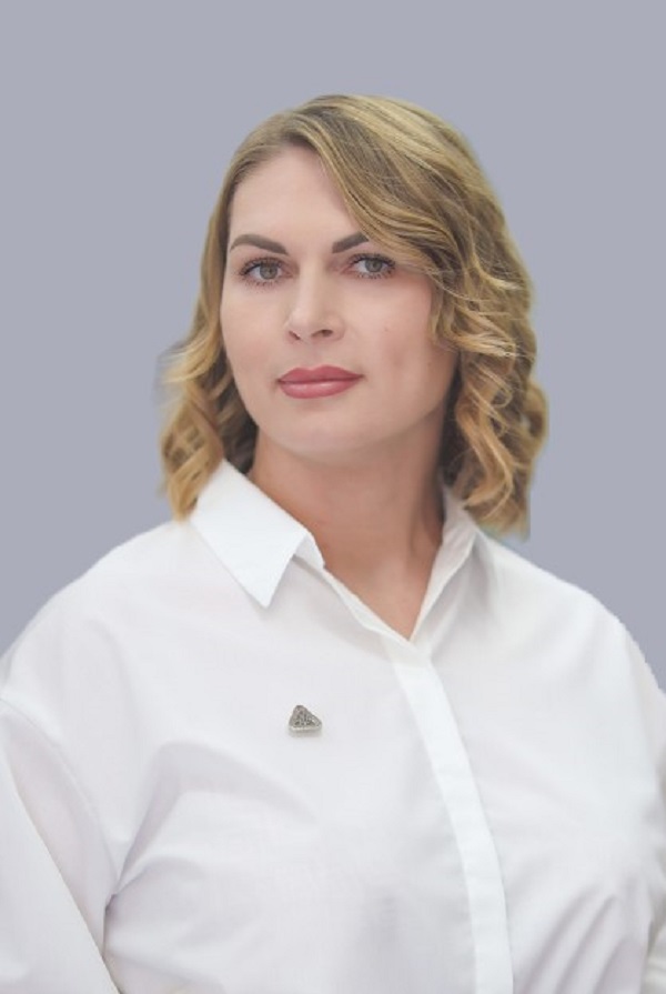 Салос Елена Сергеевна.